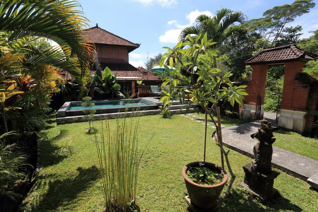 Bali Putra Villa Ubud Esterno foto